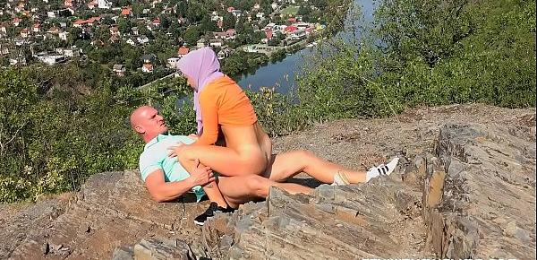 600px x 290px - Sexy muslim bitch fucking on rock outside 1183 Porn Videos