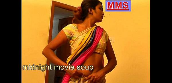 Very hot indian housewife after bath wearing saree boy watch secretly 1446 Porn Videos pic