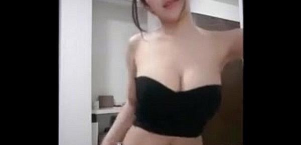 breasty big beautiful woman livecam dance