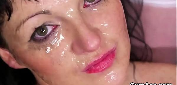 Nogtyamerica - Frisky hottie gets cum shot on her face swallowing all the jizz 573 Porn  Videos